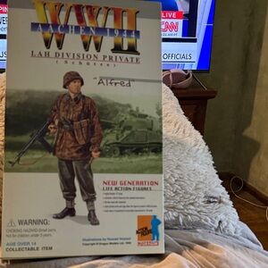 WWII LAH Division Private Action Figure - Brown